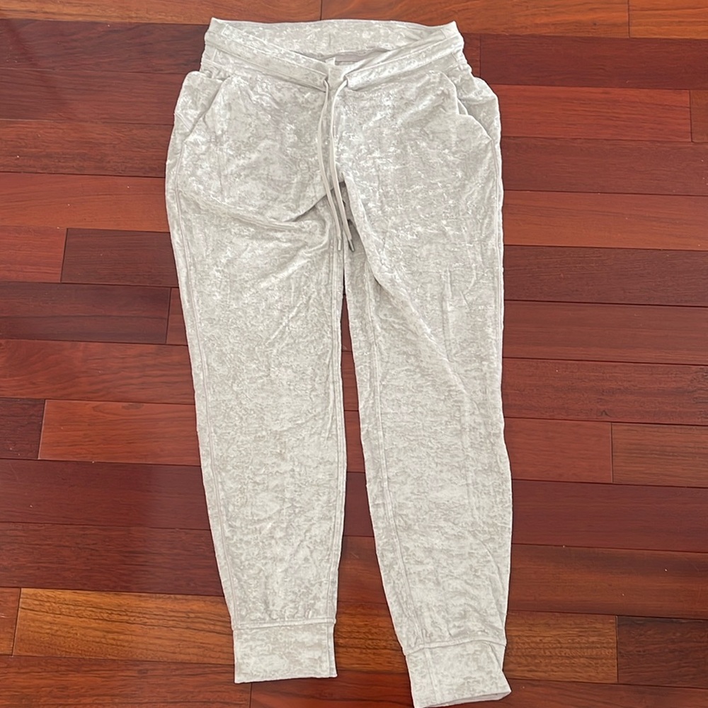 Velour track pant/jogger lulu